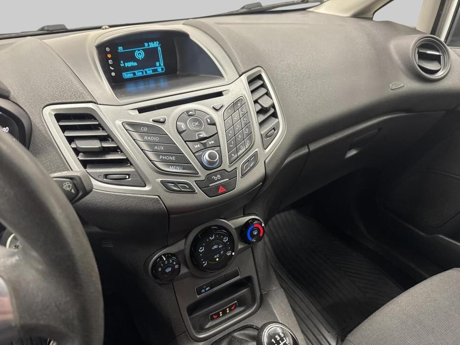 FORD Fiesta Van 2016