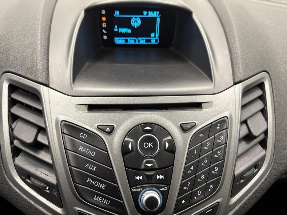 FORD Fiesta Van 2016