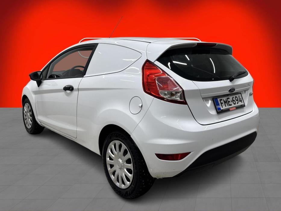 FORD Fiesta Van 2016