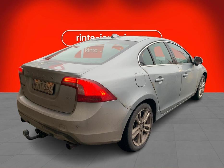 VOLVO S60 2010