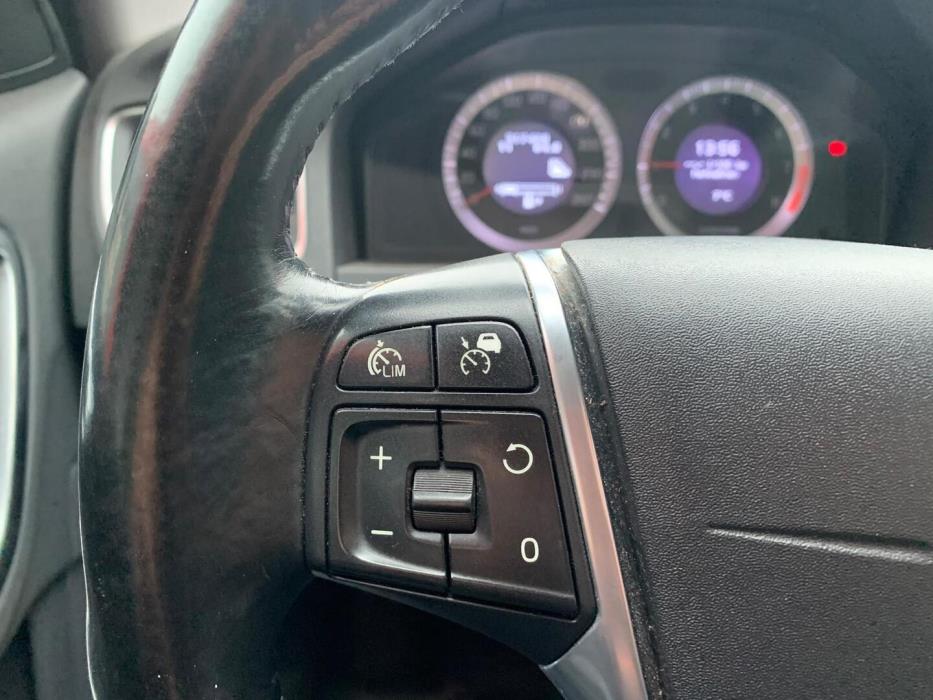 VOLVO S60 2010