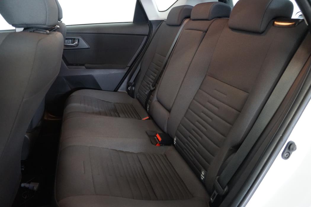 TOYOTA Auris 2016