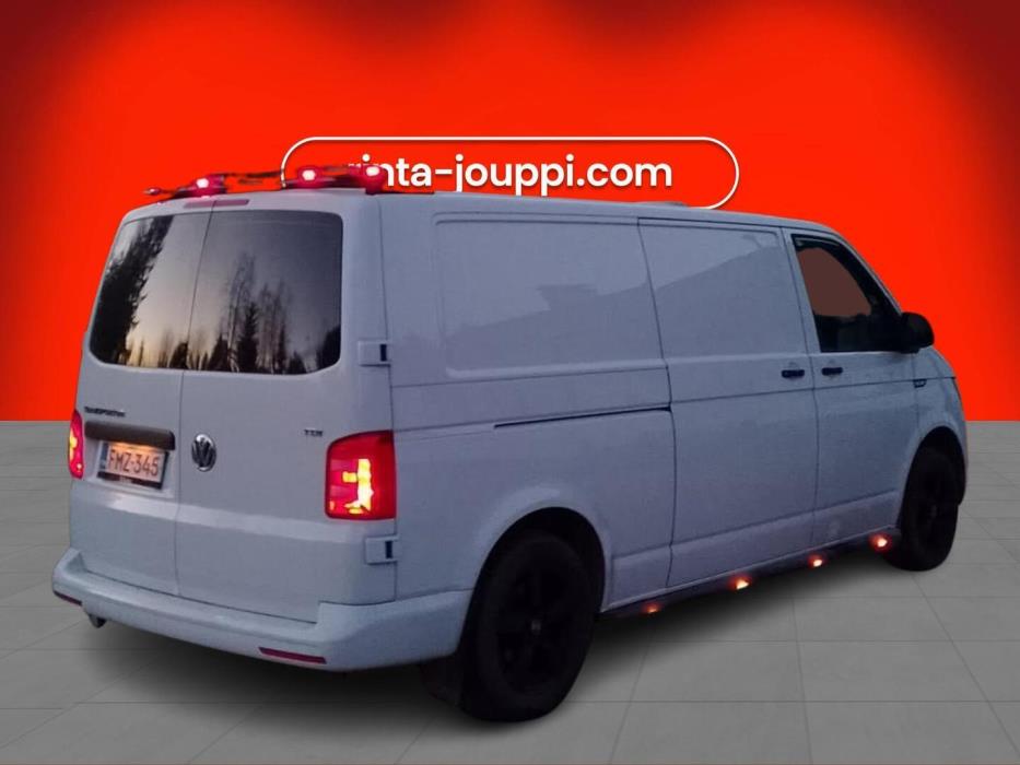 VOLKSWAGEN Transporter 2018