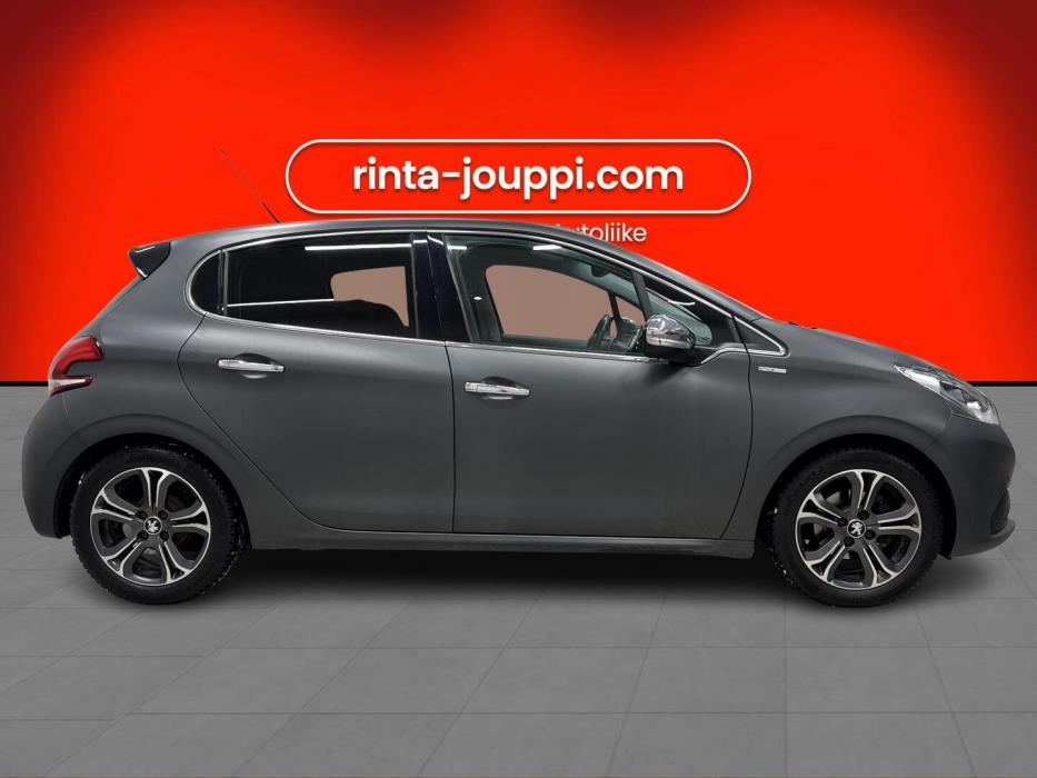 PEUGEOT 208 2018