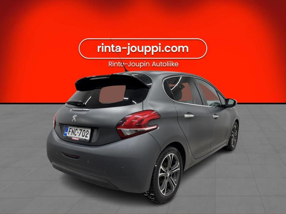 PEUGEOT 208 2018