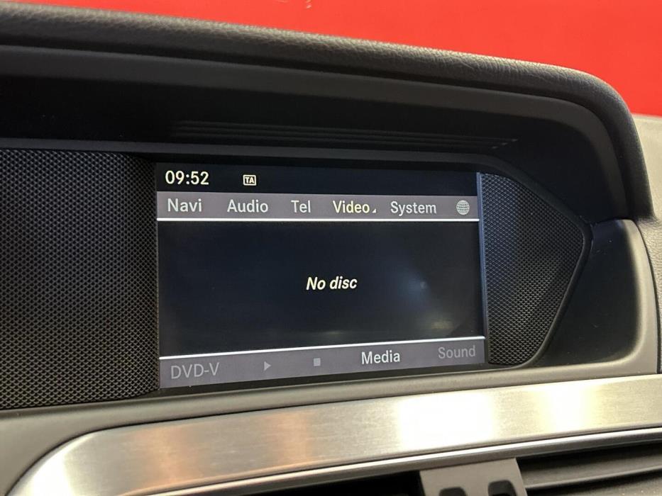 MERCEDES-BENZ C 2012