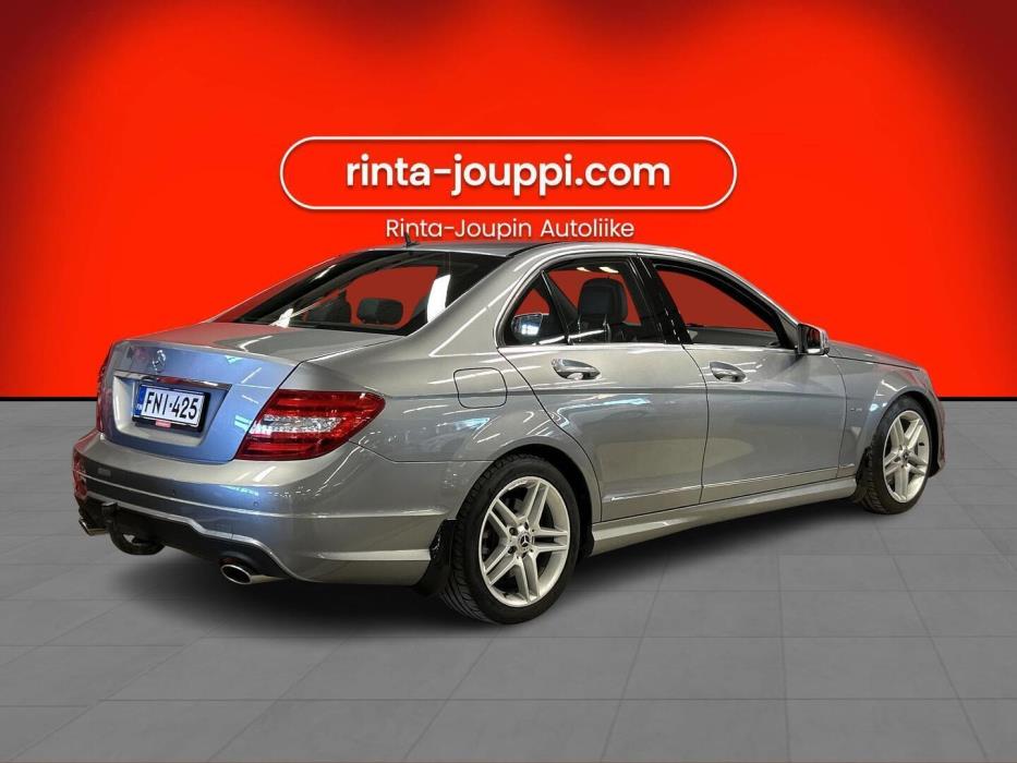 MERCEDES-BENZ C 2012