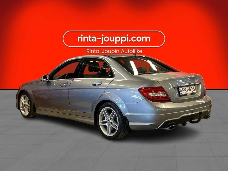 MERCEDES-BENZ C 2012