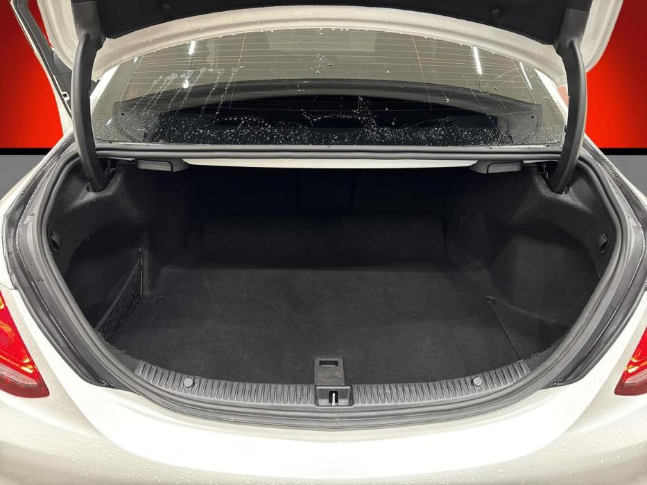 MERCEDES-BENZ C 2018