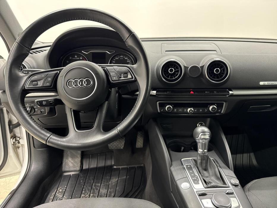 AUDI A3 2019