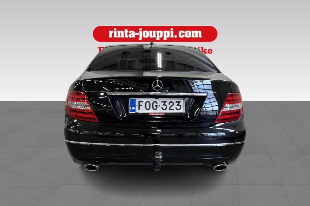 MERCEDES-BENZ C 2011