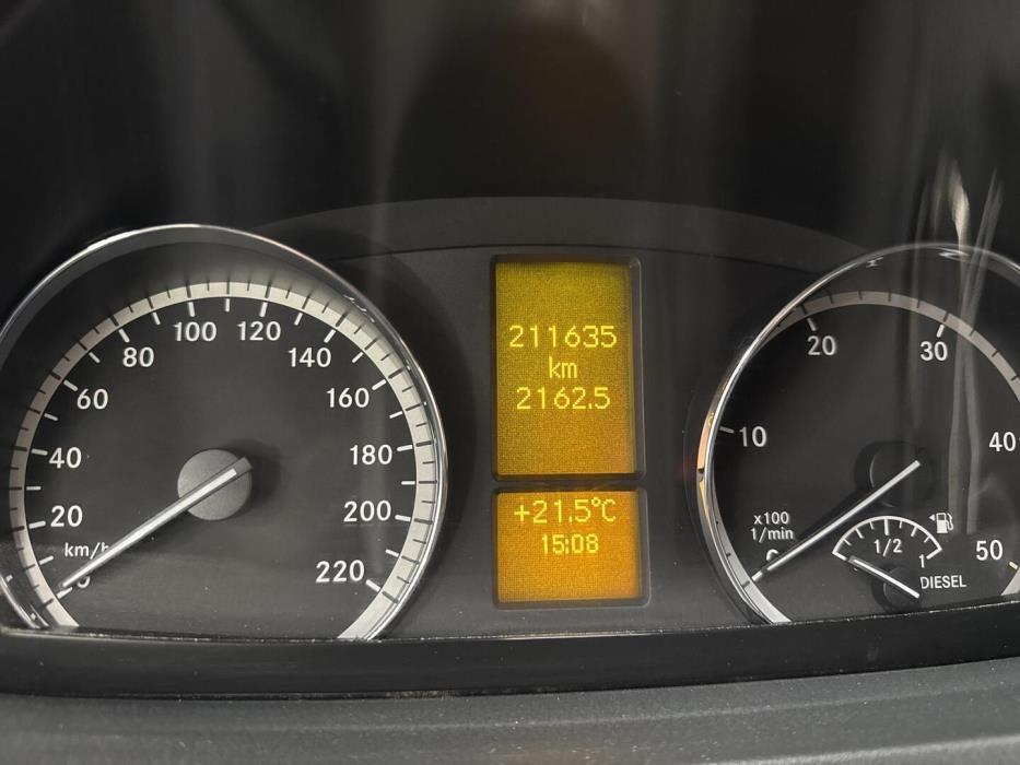 MERCEDES-BENZ VITO 2010