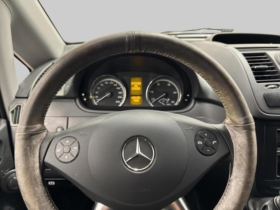 MERCEDES-BENZ VITO 2010