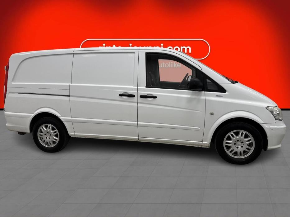 MERCEDES-BENZ VITO 2010