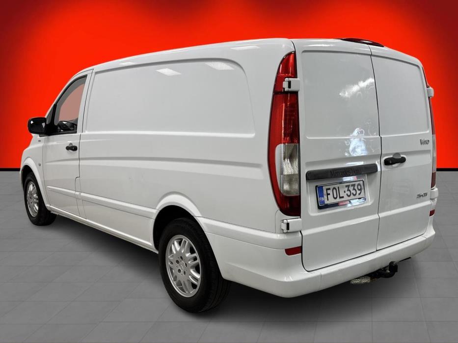 MERCEDES-BENZ VITO 2010