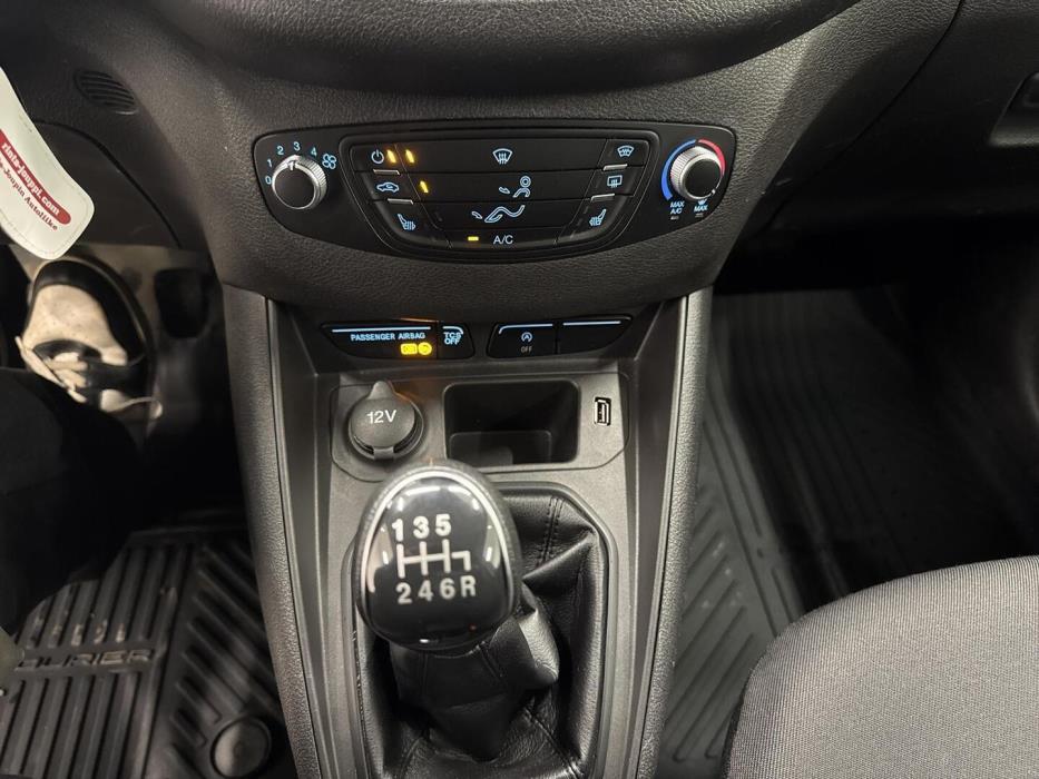 FORD Transit Courier 2021