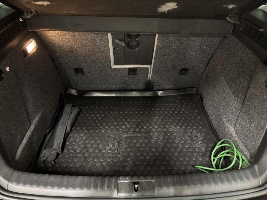 VOLKSWAGEN Tiguan 2008