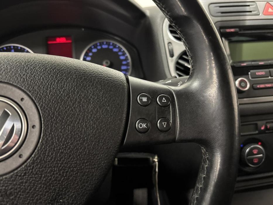 VOLKSWAGEN Tiguan 2008