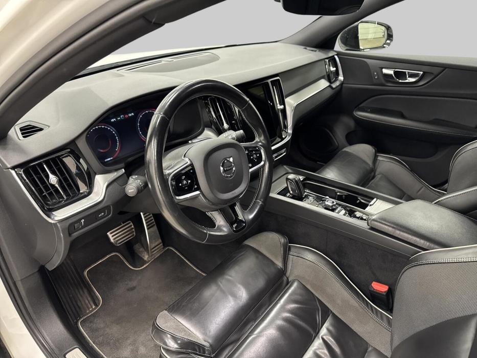 VOLVO S60 2021