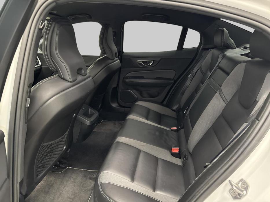 VOLVO S60 2021
