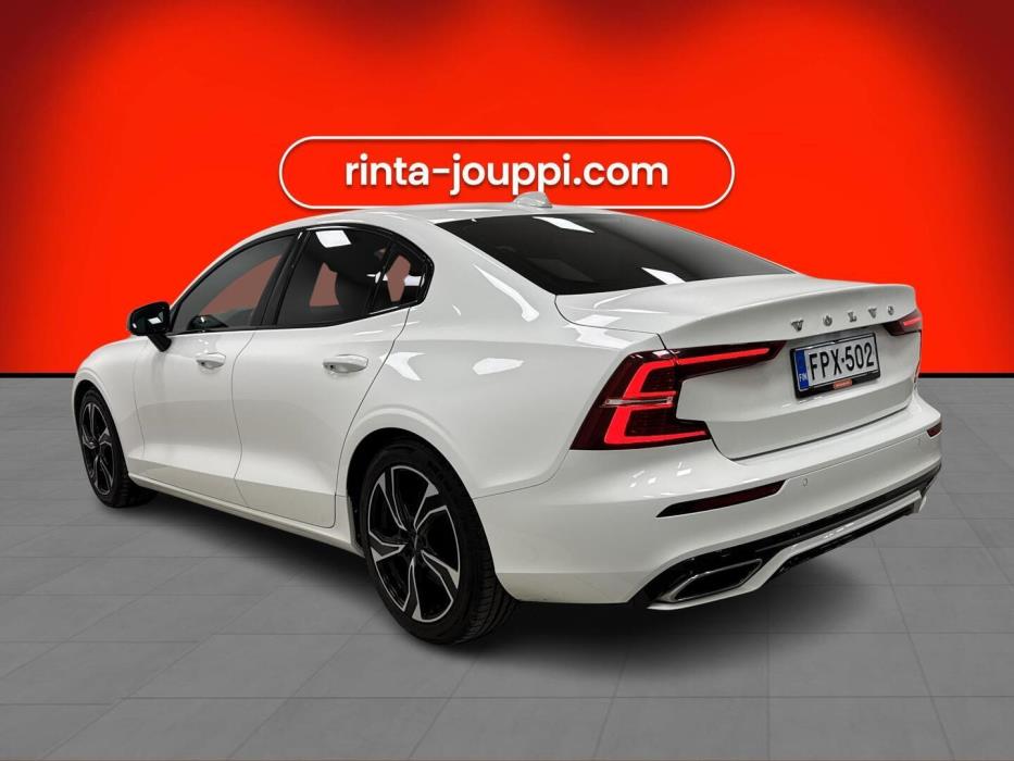 VOLVO S60 2021