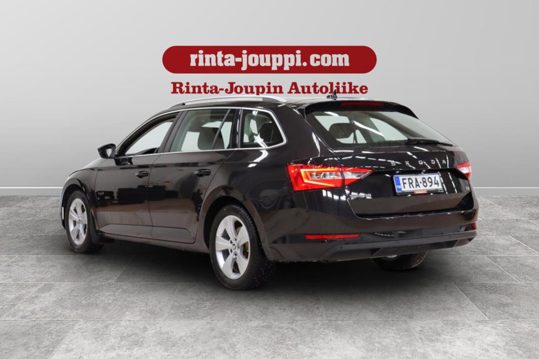 SKODA Superb 2021
