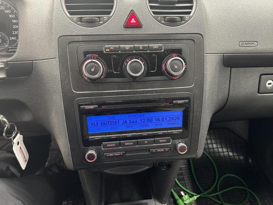 VOLKSWAGEN Caddy 2011