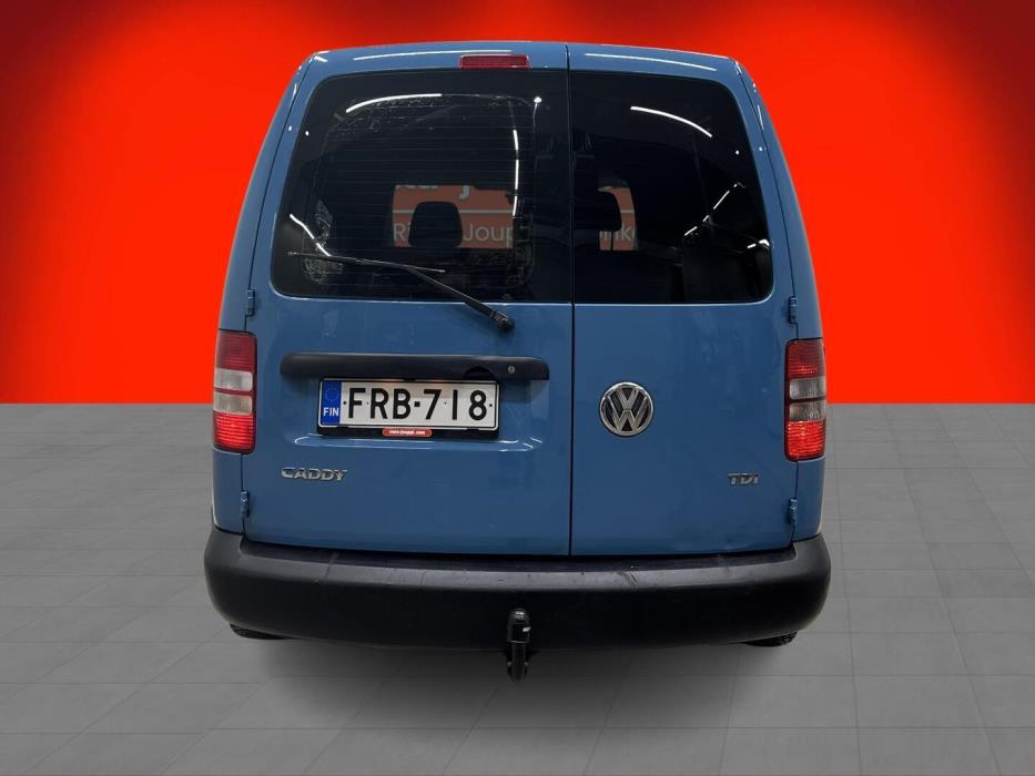 VOLKSWAGEN Caddy 2011