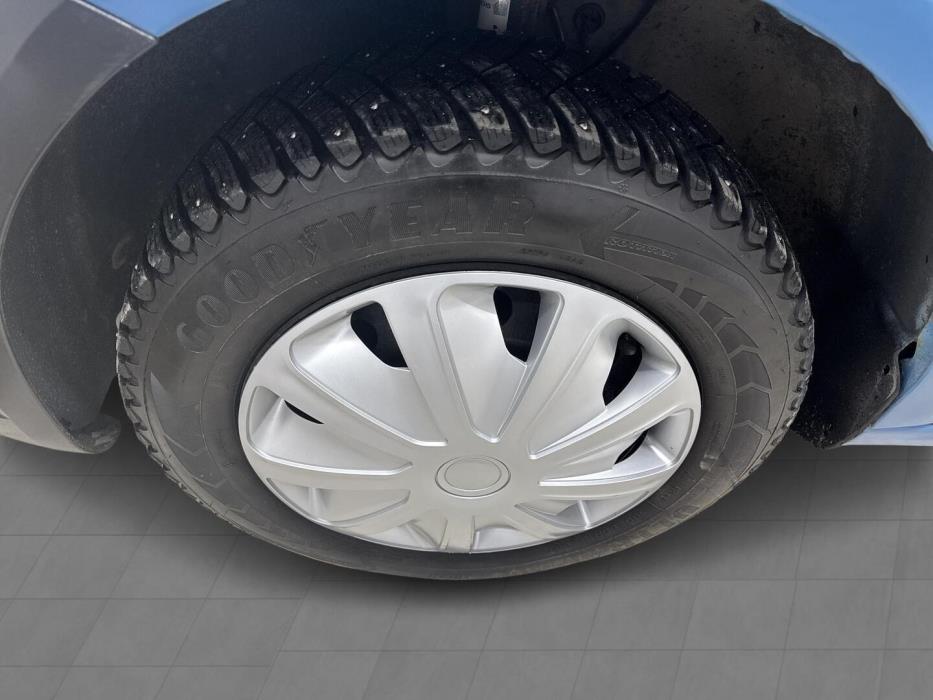 VOLKSWAGEN Caddy 2011