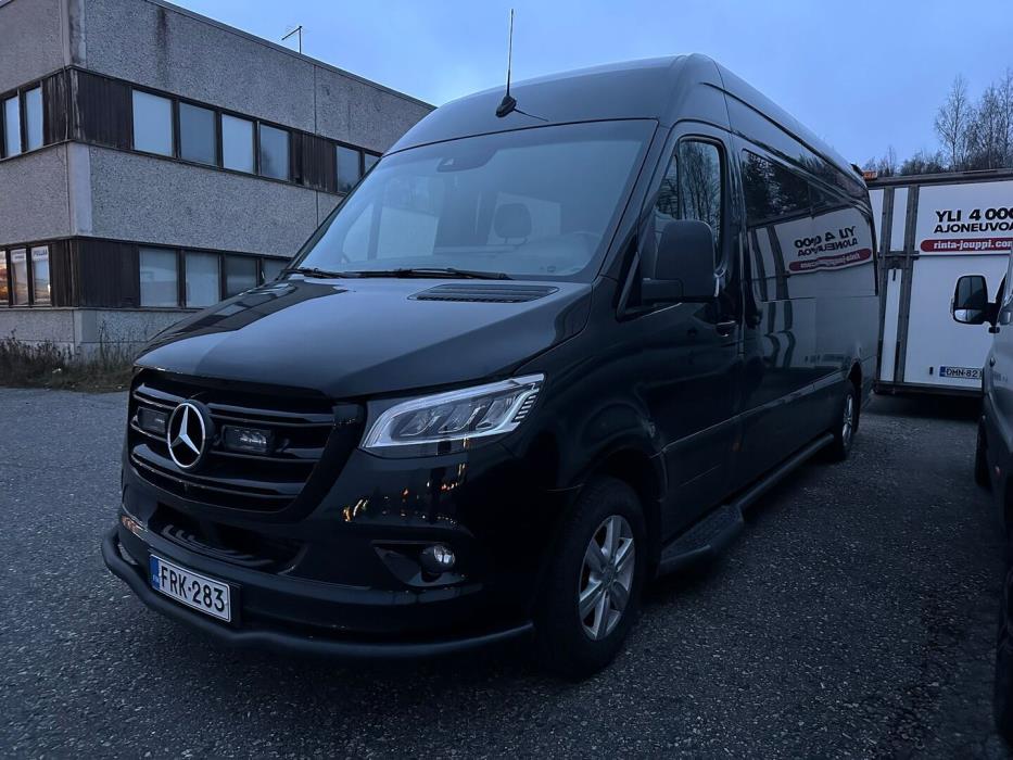 MERCEDES-BENZ Sprinter 2023