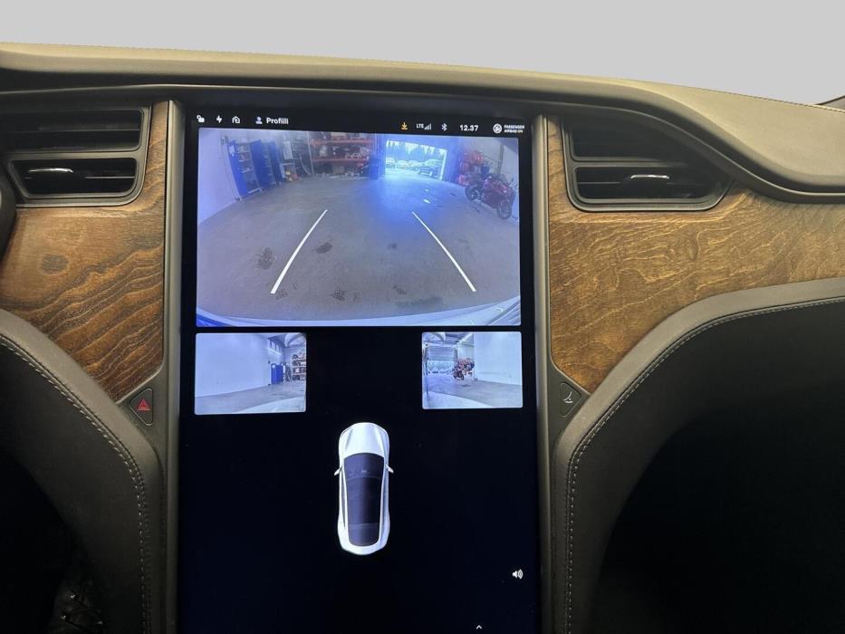 TESLA Model S 2019