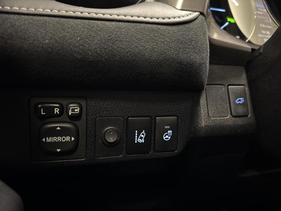 TOYOTA RAV4 2019