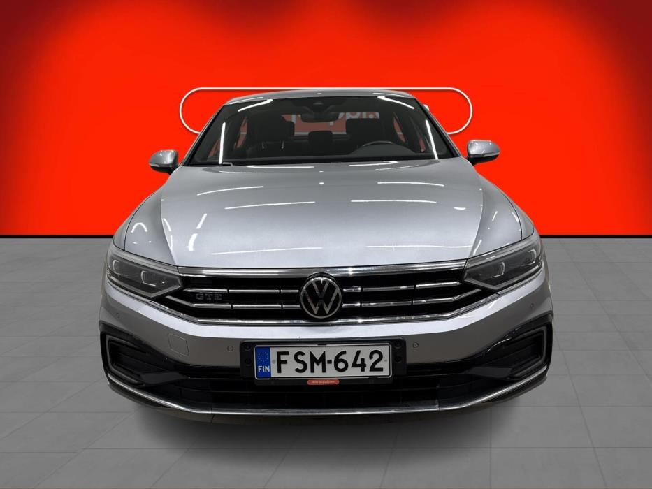 VOLKSWAGEN Passat 2021