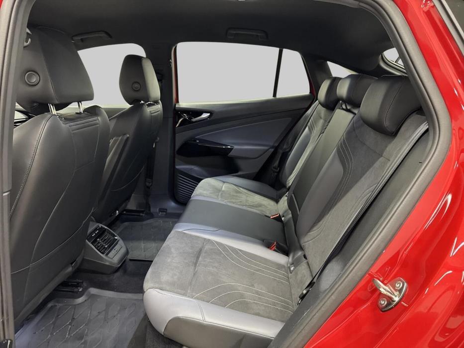 VOLKSWAGEN ID.5 2023