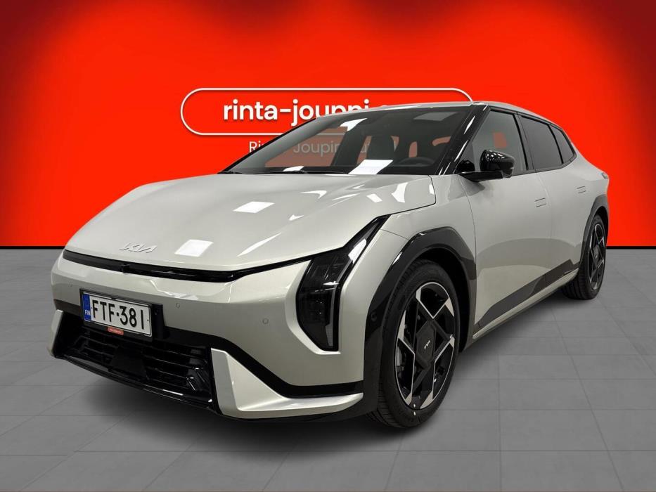 KIA EV4 2026