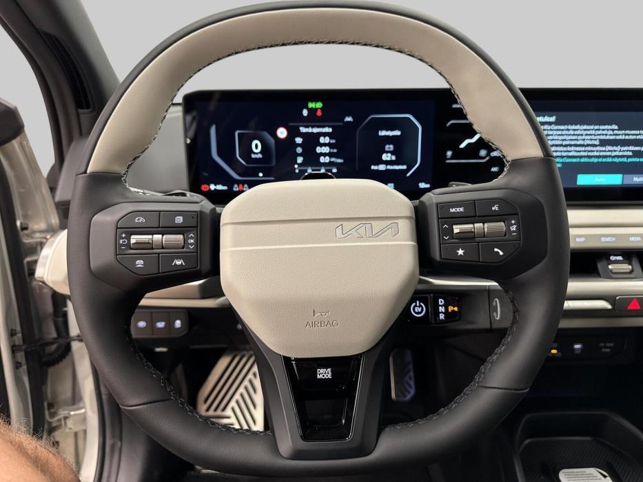 KIA EV4 2026