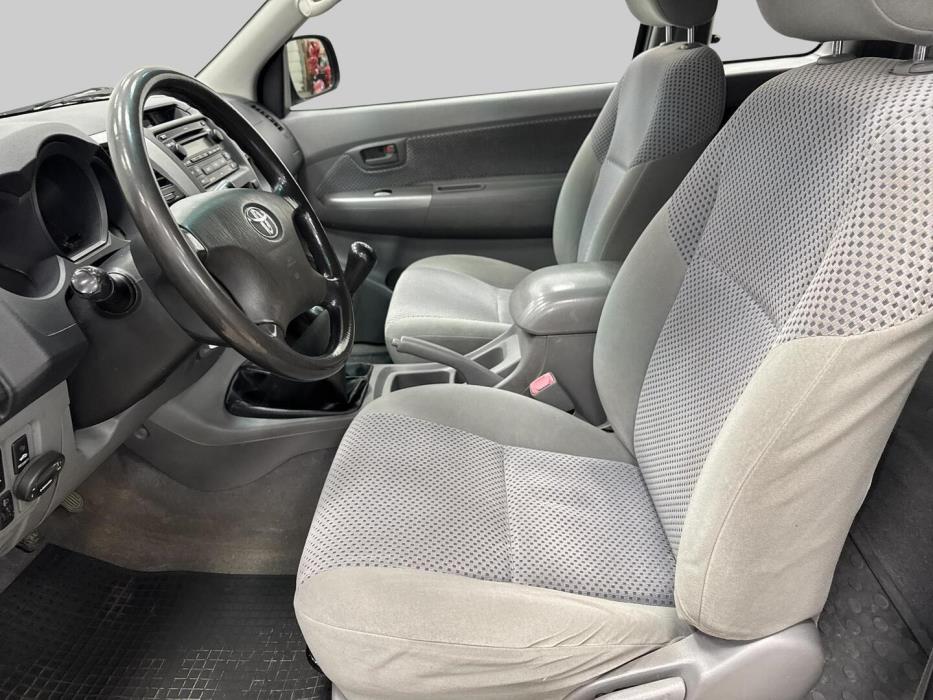 TOYOTA HILUX 2006