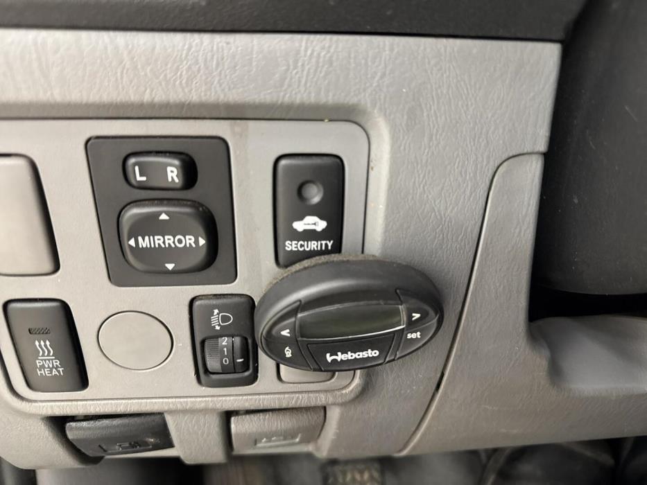 TOYOTA HILUX 2006