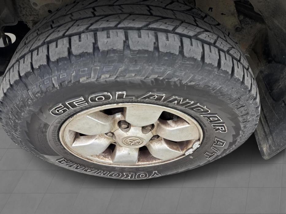 TOYOTA HILUX 2006