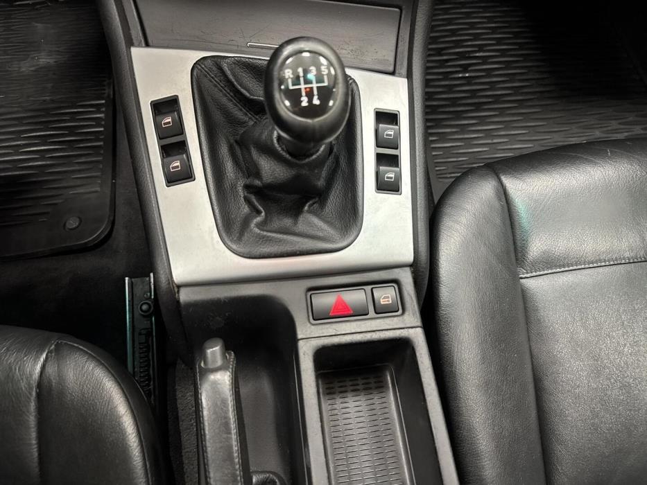 BMW 330 2000