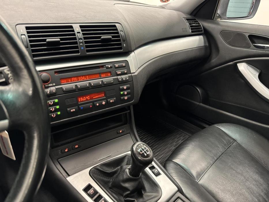 BMW 330 2000