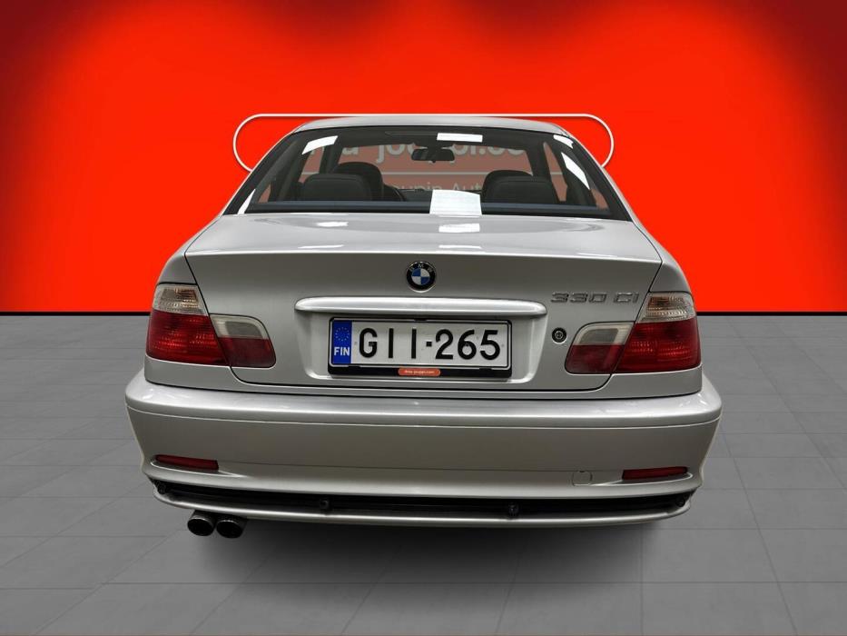 BMW 330 2000