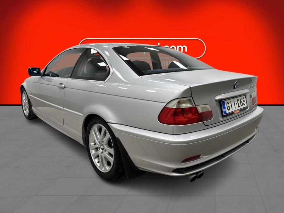 BMW 330 2000