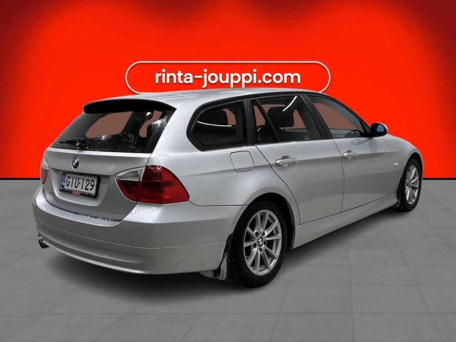 BMW 318 2008