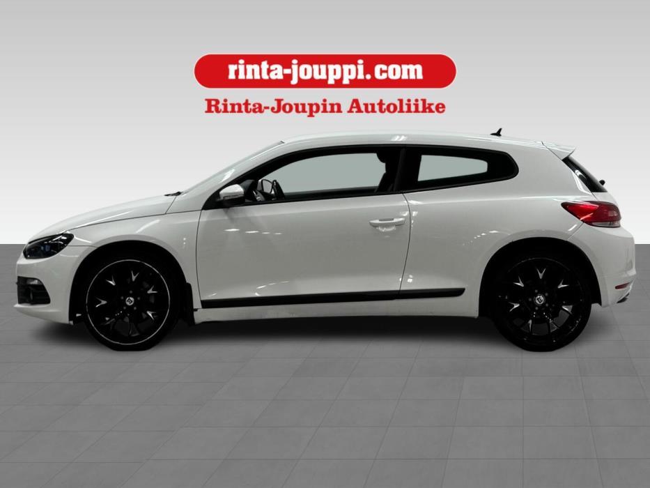 VOLKSWAGEN Scirocco 2010
