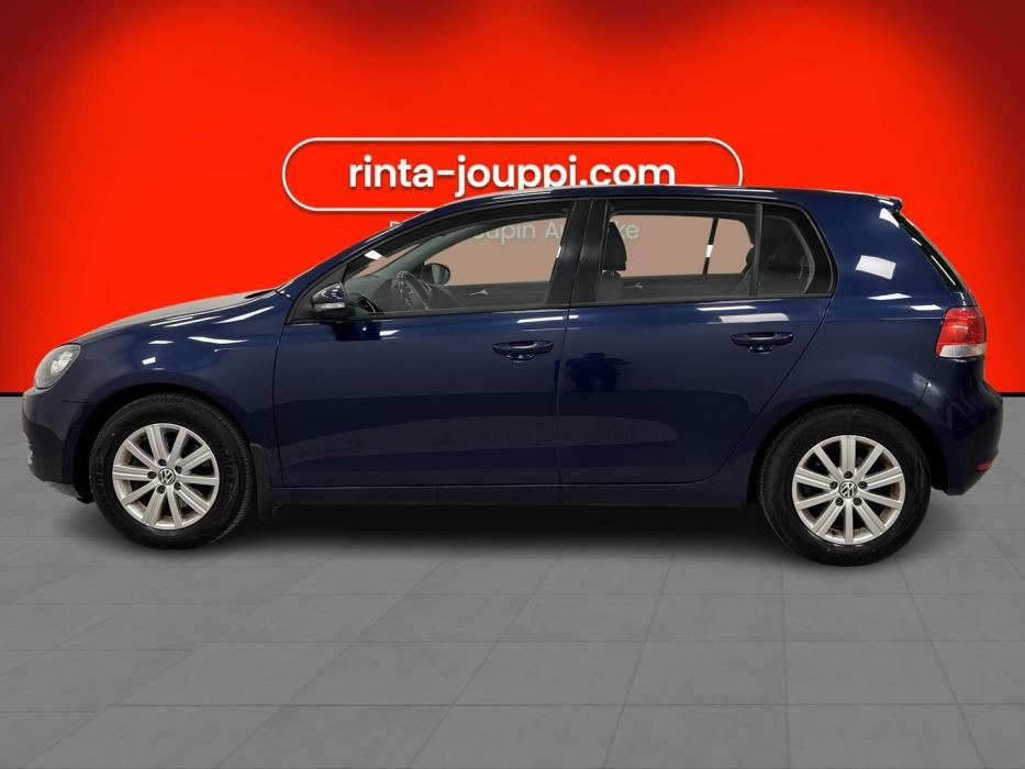 VOLKSWAGEN Golf 2010