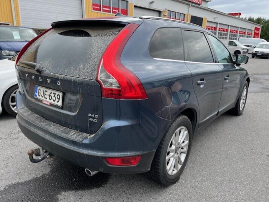VOLVO XC60 2010