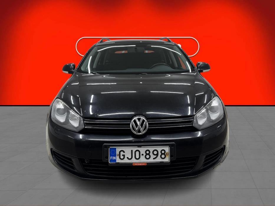 VOLKSWAGEN Golf 2011