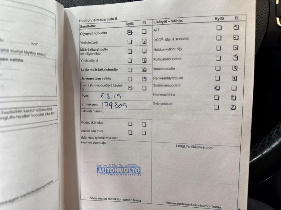 VOLKSWAGEN Golf 2011