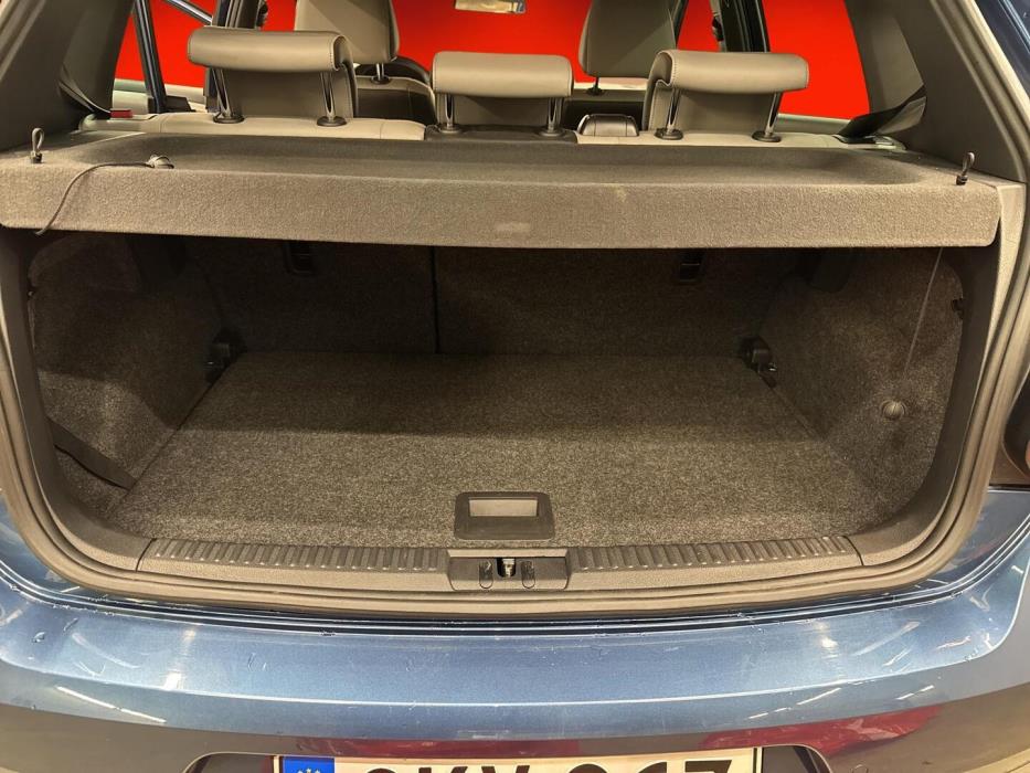 VOLKSWAGEN Polo 2014